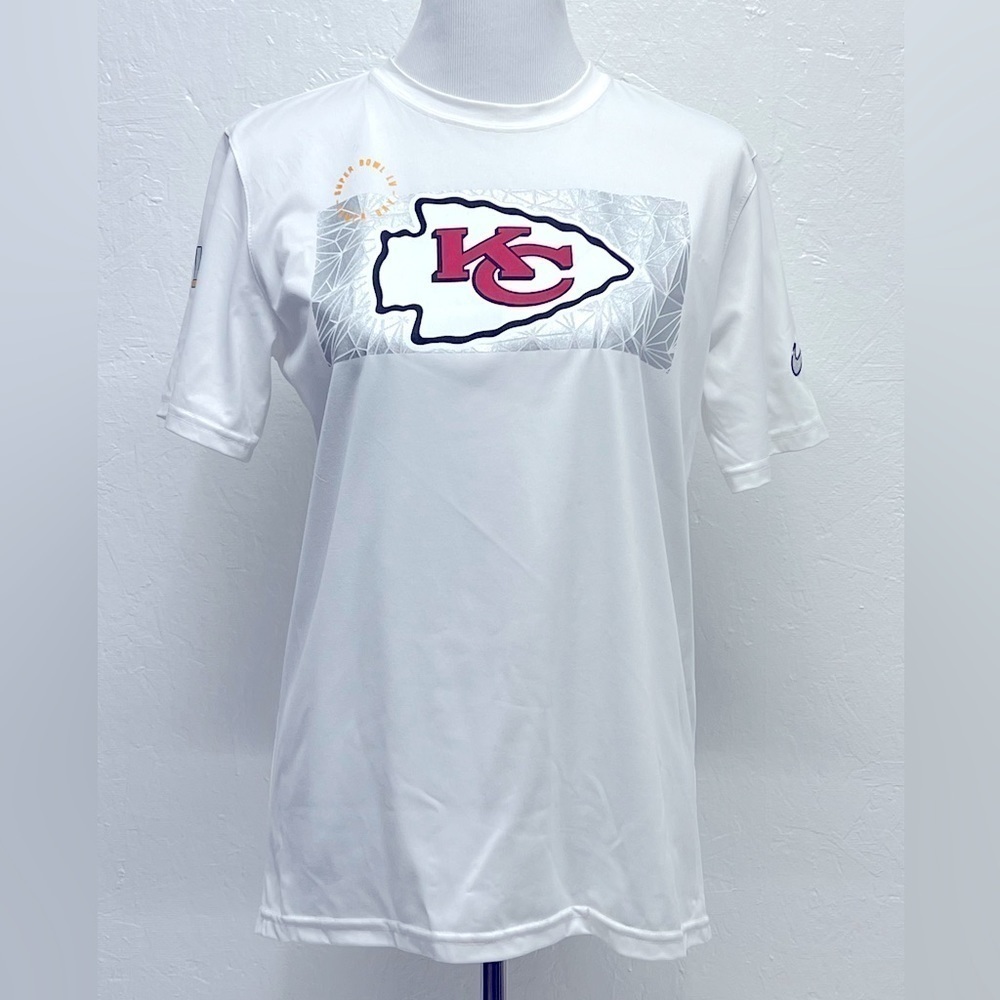 WOMEN’S Nike Tee Dri-Fit NFL Diamond Logo KC Chiefs - M